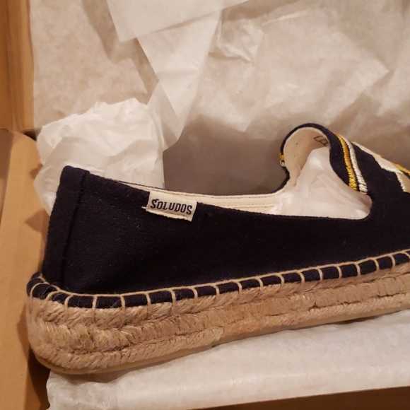 Soludos New Embroidered Platform Espadrilles SlipOn Flats Shoes NIB Navy 9.5๐HP - Picture 8 of 16